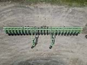 03 Row Crop Cultivator